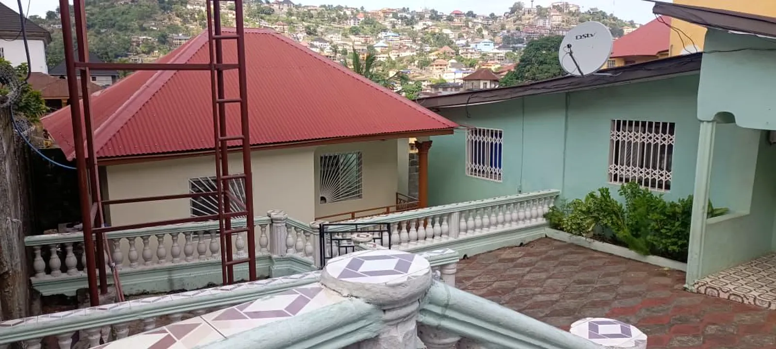 3-Building Compound for Sale in Lumley
