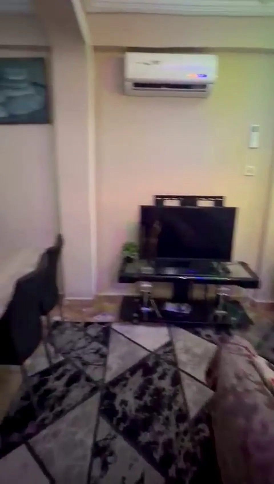 Furnished 2 Bedroom Apartment in Wilberforce - photo 3